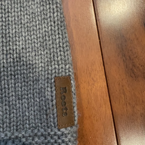 Soft Roots sweater BNWT - Picture 3 of 6